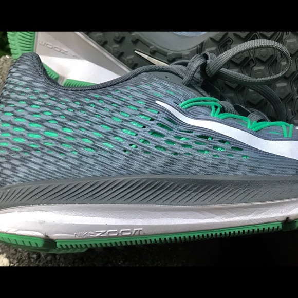 Nike Women’s Air Zoom Winflo 5 - Picture 6 of 8